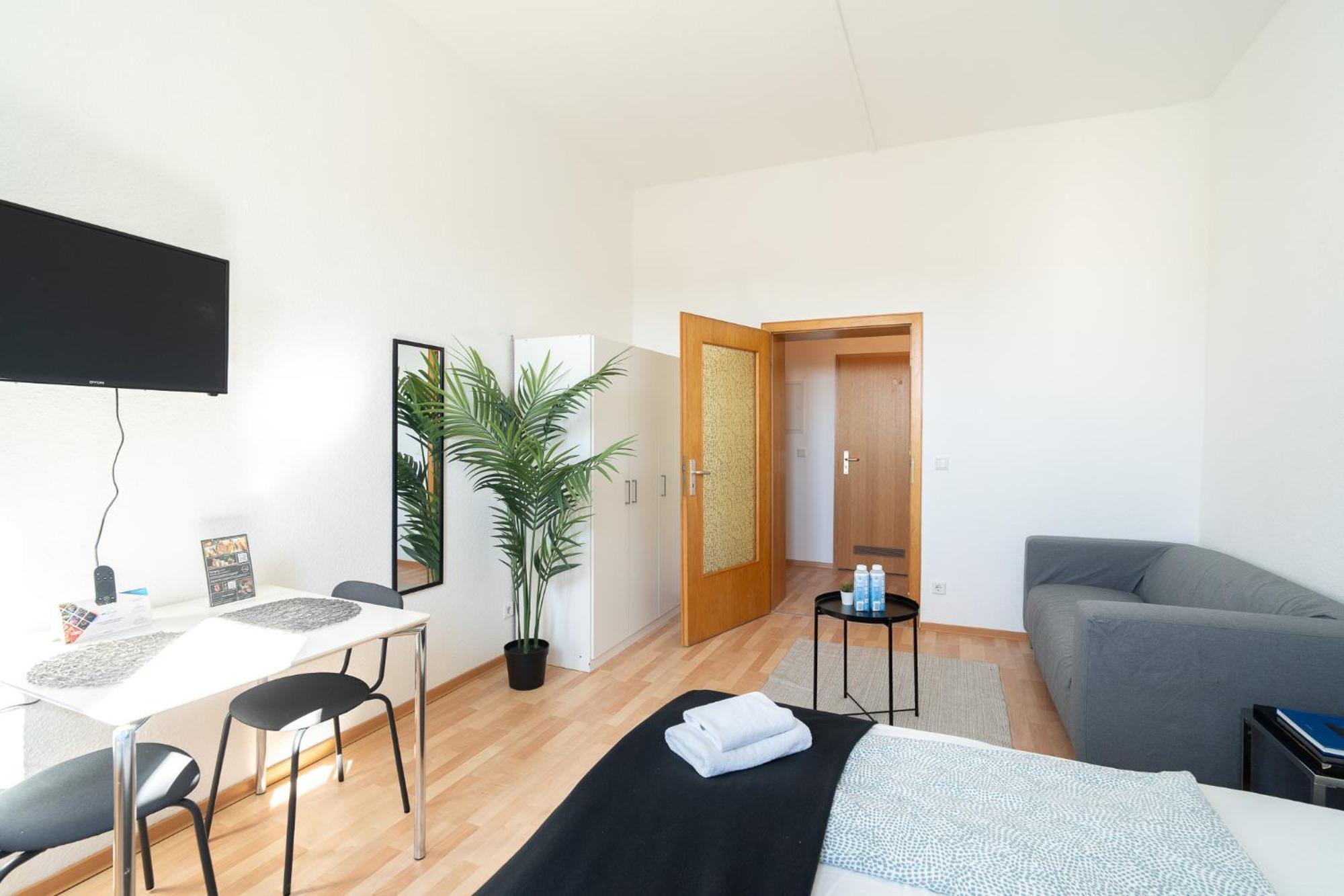 Modernes City-Studio Universitaet Koblenz كوبلنس المظهر الخارجي الصورة